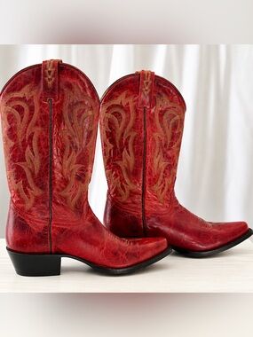 Shyanne Lucille Distressed Red Leather Snip Toe Boots